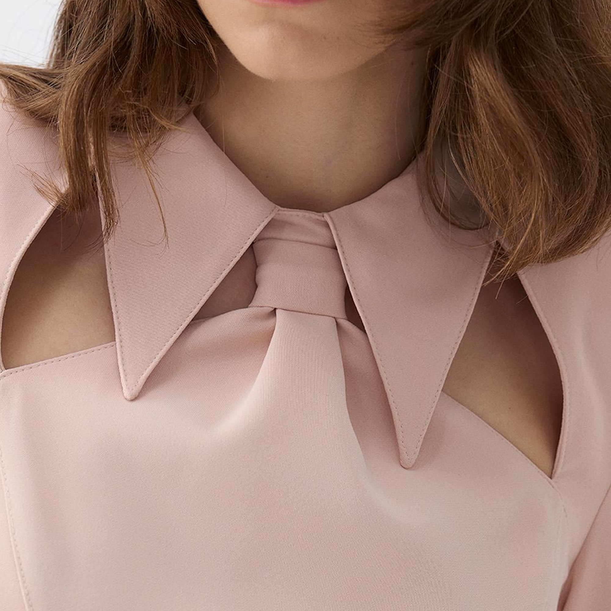 Vatkalı Kravat Yaka Midi Elbise