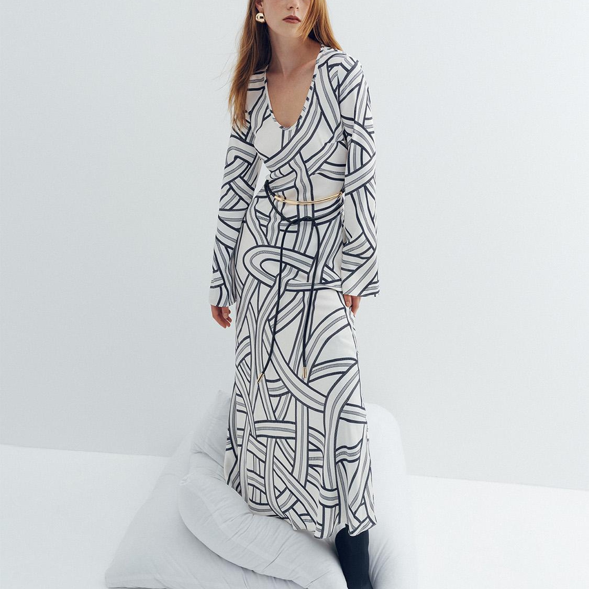 Monokrom Desenli Elbise