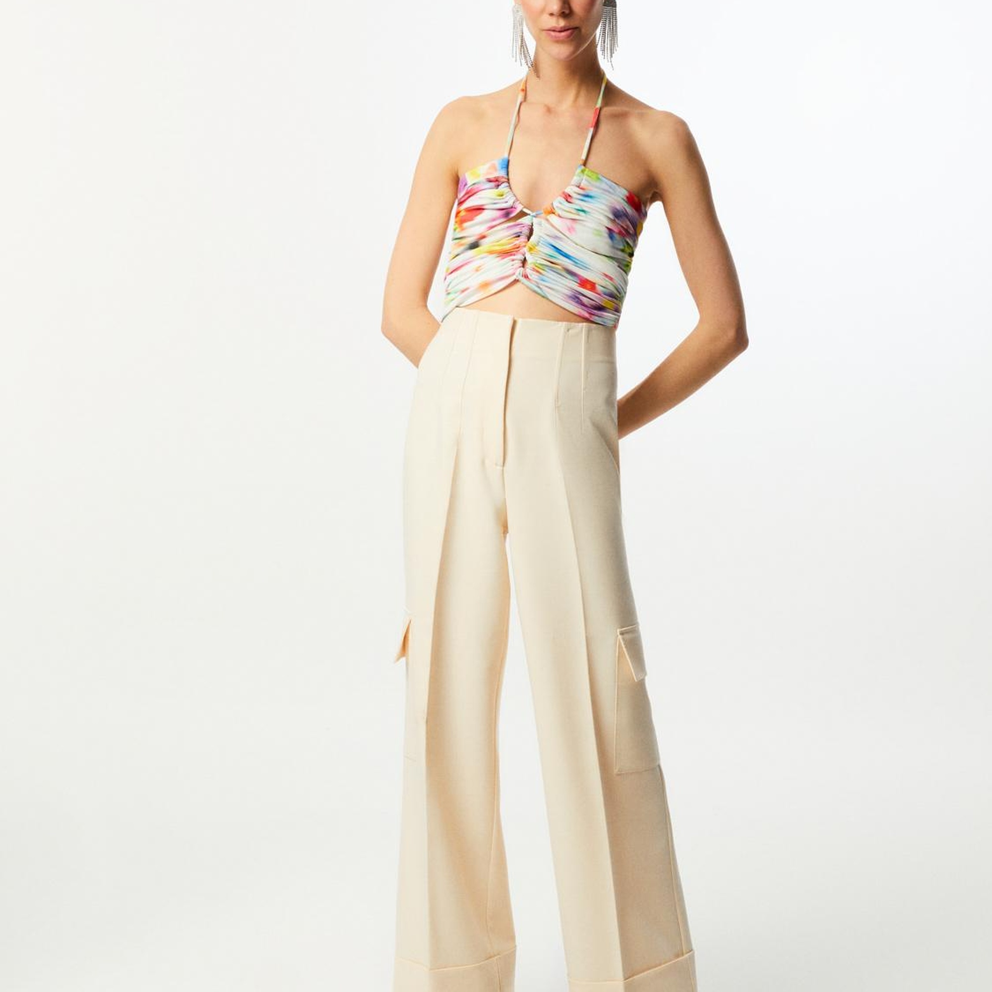 Dekolte Detaylı Desenli Crop Top