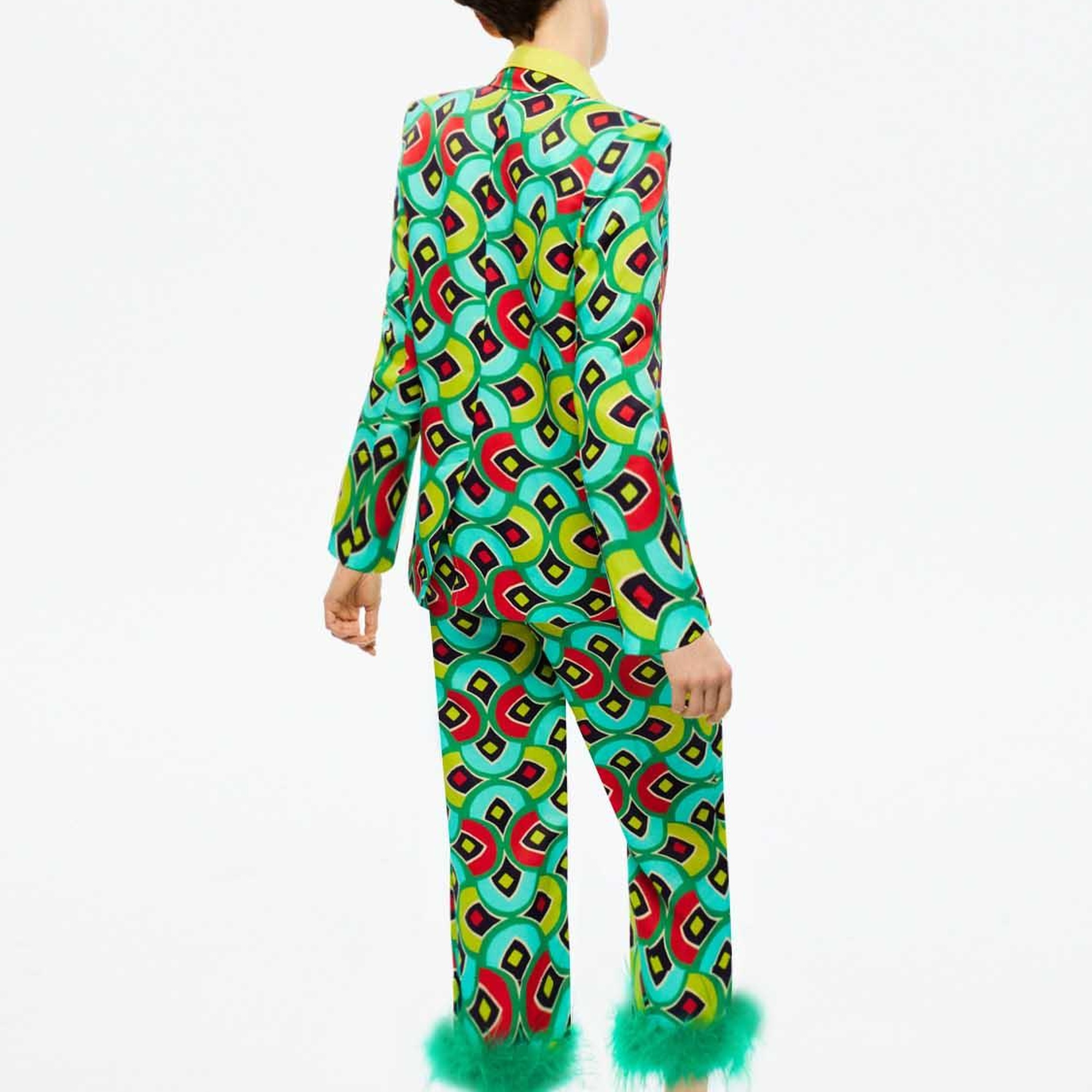 Otriş Tüy Detaylı Pantolon