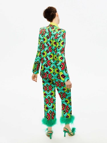  Otriş Tüy Detaylı Pantolon