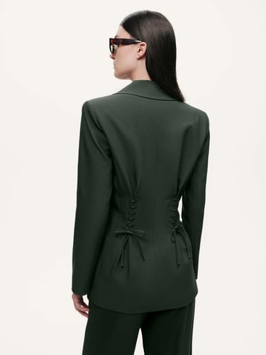  Kurdele Detaylı Vatkalı Ceket