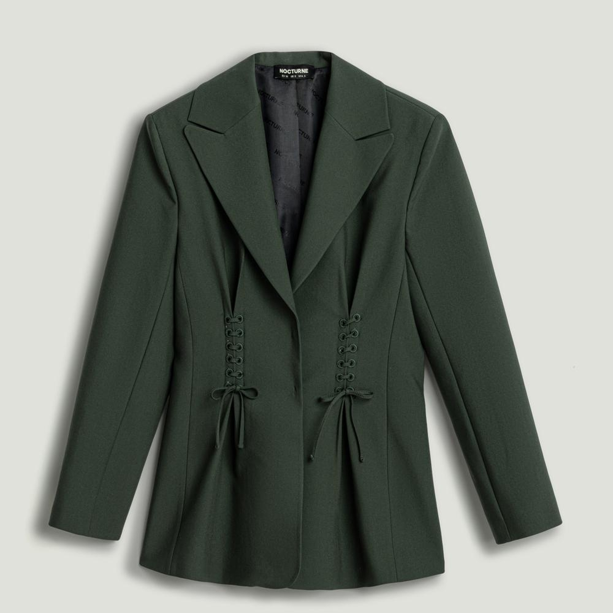 Kurdele Detaylı Vatkalı Ceket