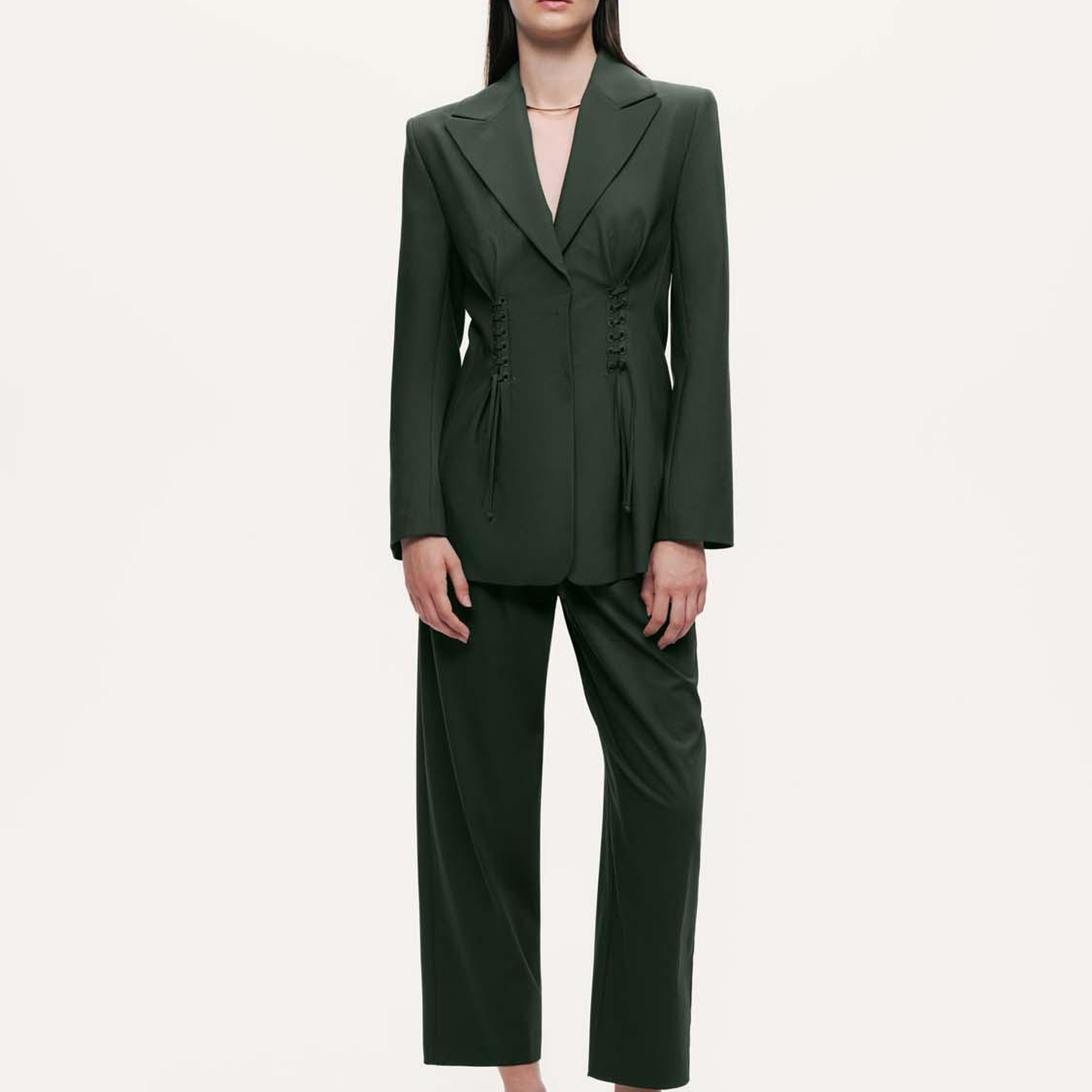 Kurdele Detaylı Vatkalı Ceket