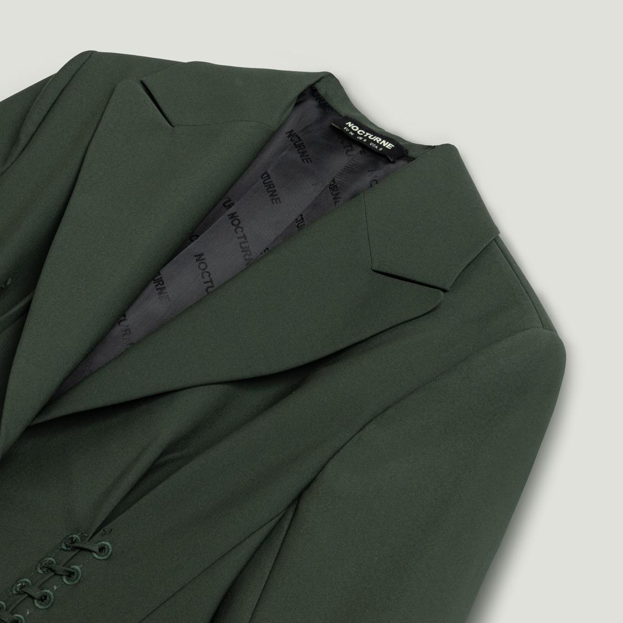 Kurdele Detaylı Vatkalı Ceket