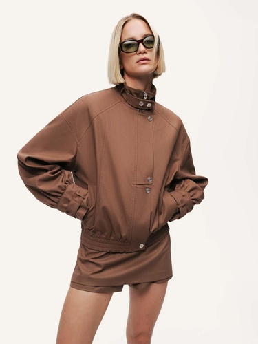  Kemerli Yüksek Yakalı Ceket