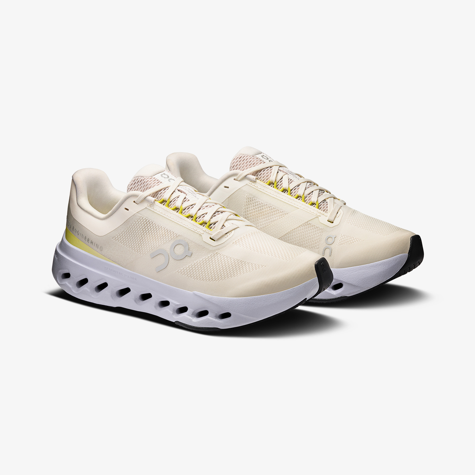 On Cloudsurfer Next Kadın Beyaz Spor Ayakkabı