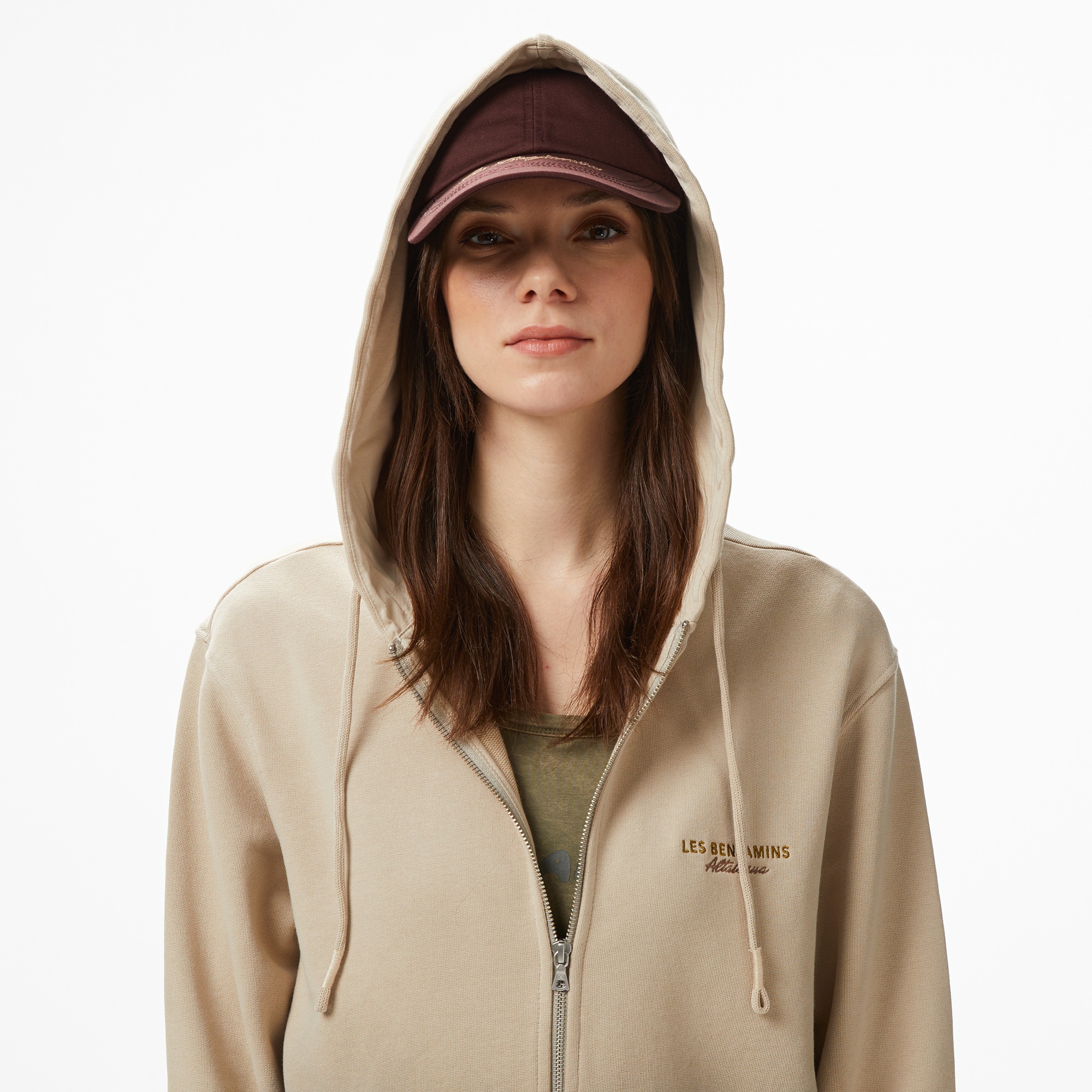 Les Benjamins Regular Fit Kadın Bej Sweatshirt