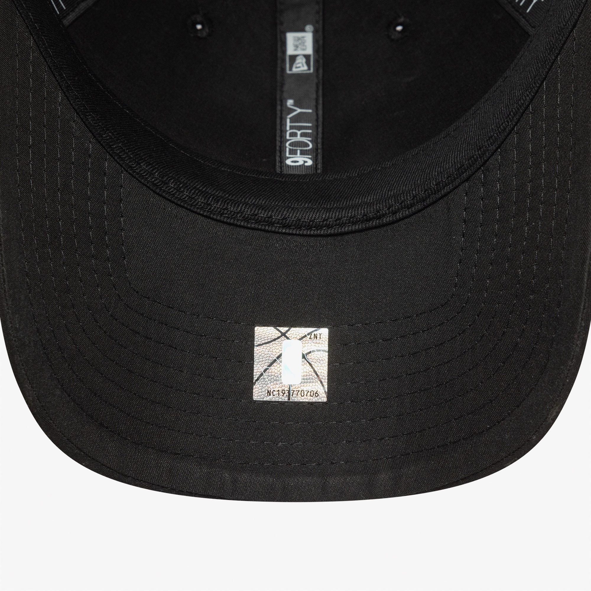 New Era Chicago Bulls NBA Pin Unisex Siyah Şapka