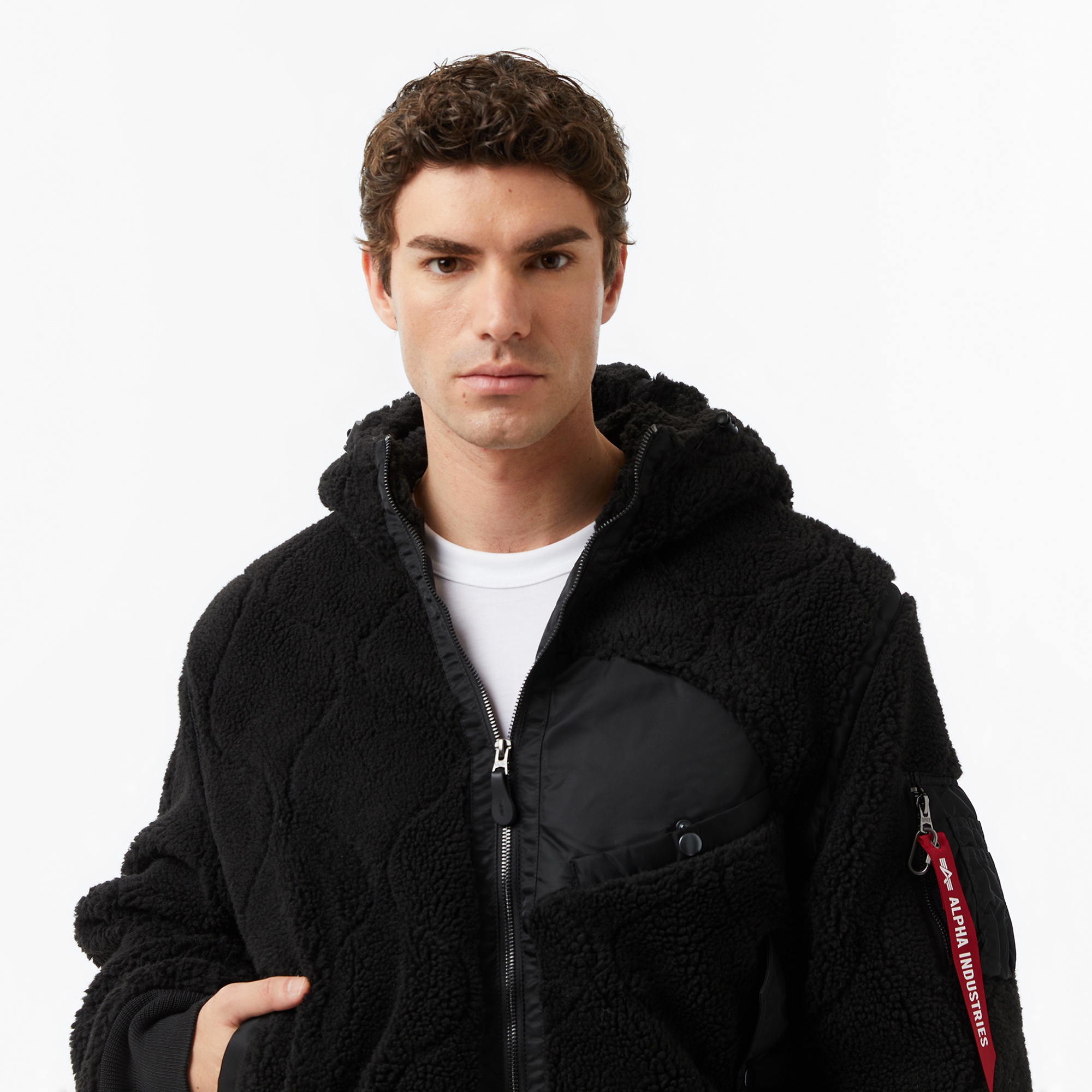 Alpha Industries Sherpa Onion-Quilted Erkek Siyah Mont