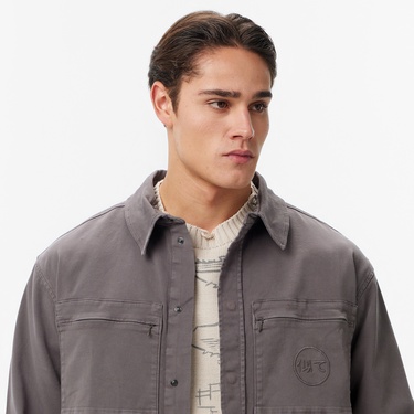  UNITED4 Essentials Erkek Gri Gömlek