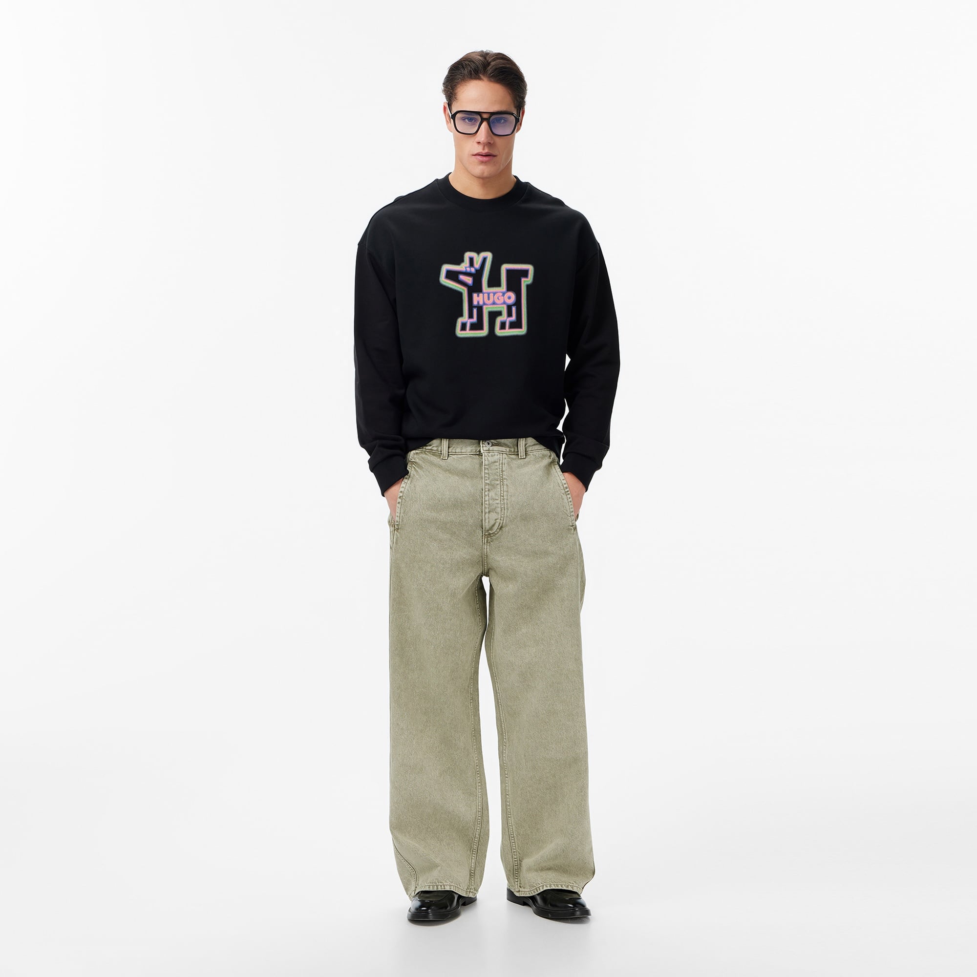 Hugo Boss Tapered Fit Erkek Bej Pantolon