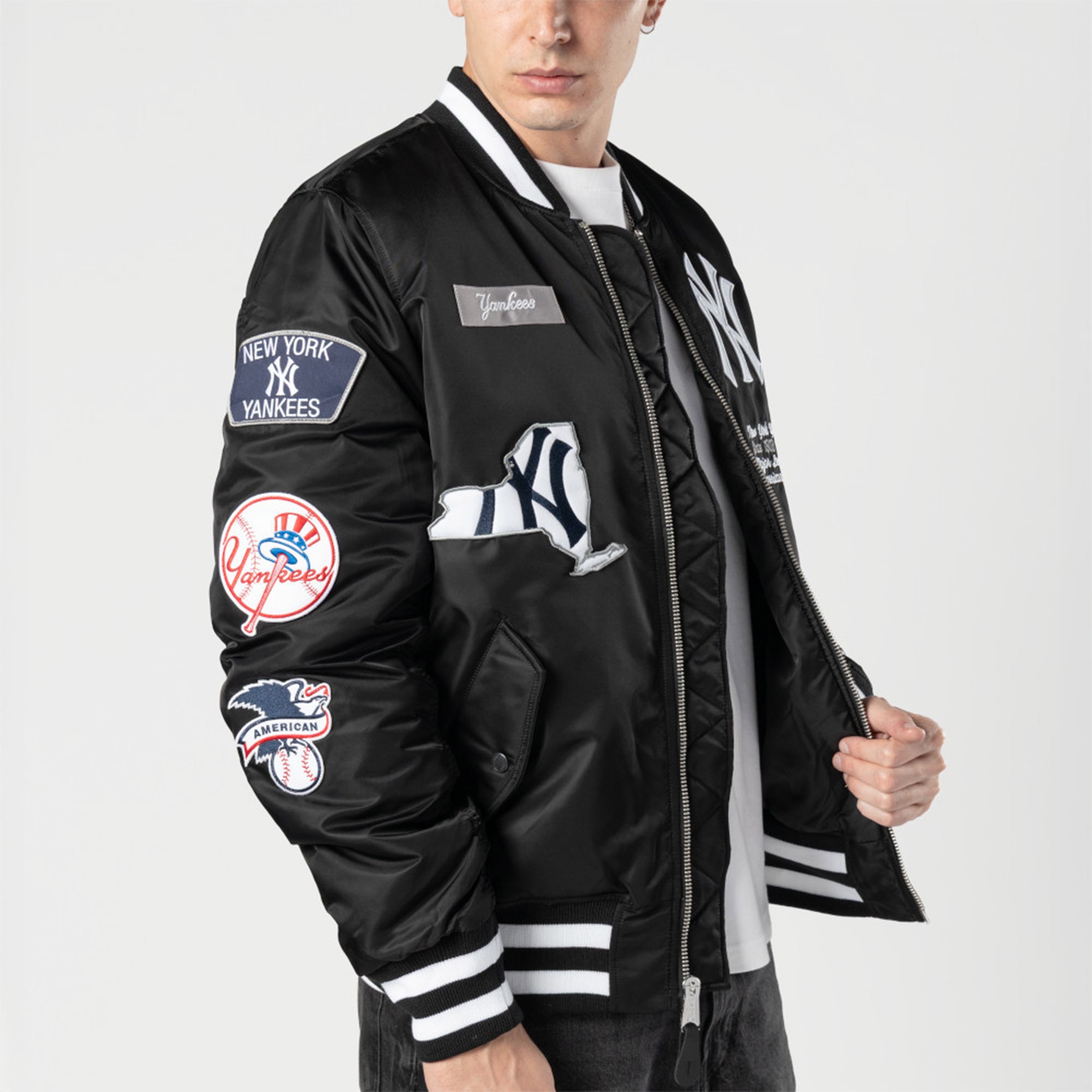 Alpha Industries x New Era New York Yankees MA-1 Bomber Erkek Siyah Mont