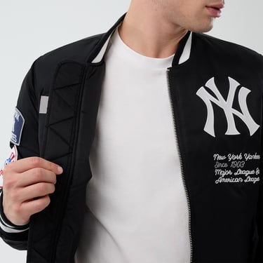  Alpha Industries x New Era New York Yankees MA-1 Bomber Erkek Siyah Mont