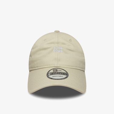  New Era Slogan Slow Down 9Twenty Unisex Bej Şapka