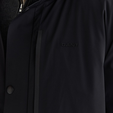  GANT Erkek Siyah Standart Fit Kapüşonlu Mont