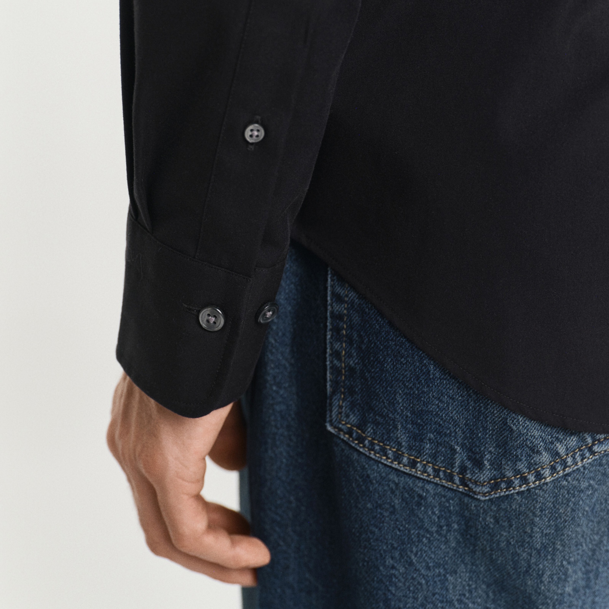 GANT Erkek Siyah Regular Fit Düğmeli Yaka Oxford Gömlek