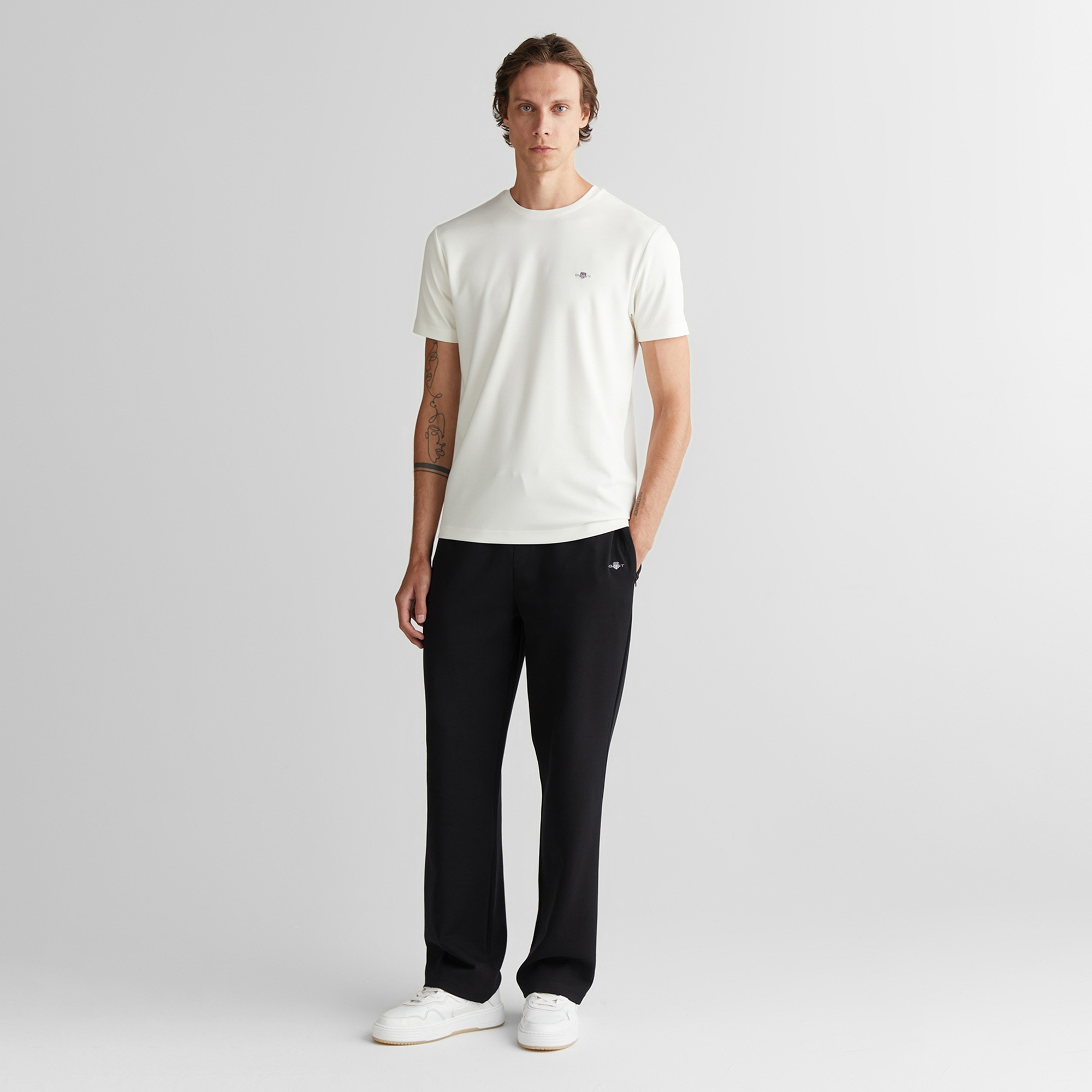 GANT Erkek Krem Relaxed Fit Bisiklet Yaka T-Shirt