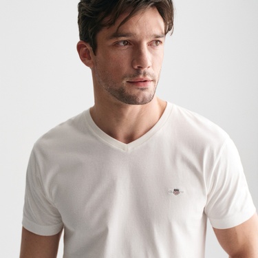  GANT Erkek Beyaz Slim Fit V Yaka T-Shirt