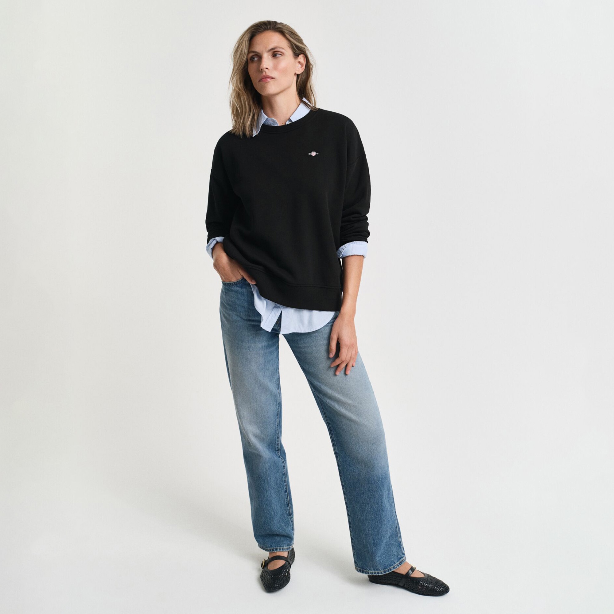 GANT Kadın Siyah Relaxed Fit Bisiklet Yaka Sweatshirt