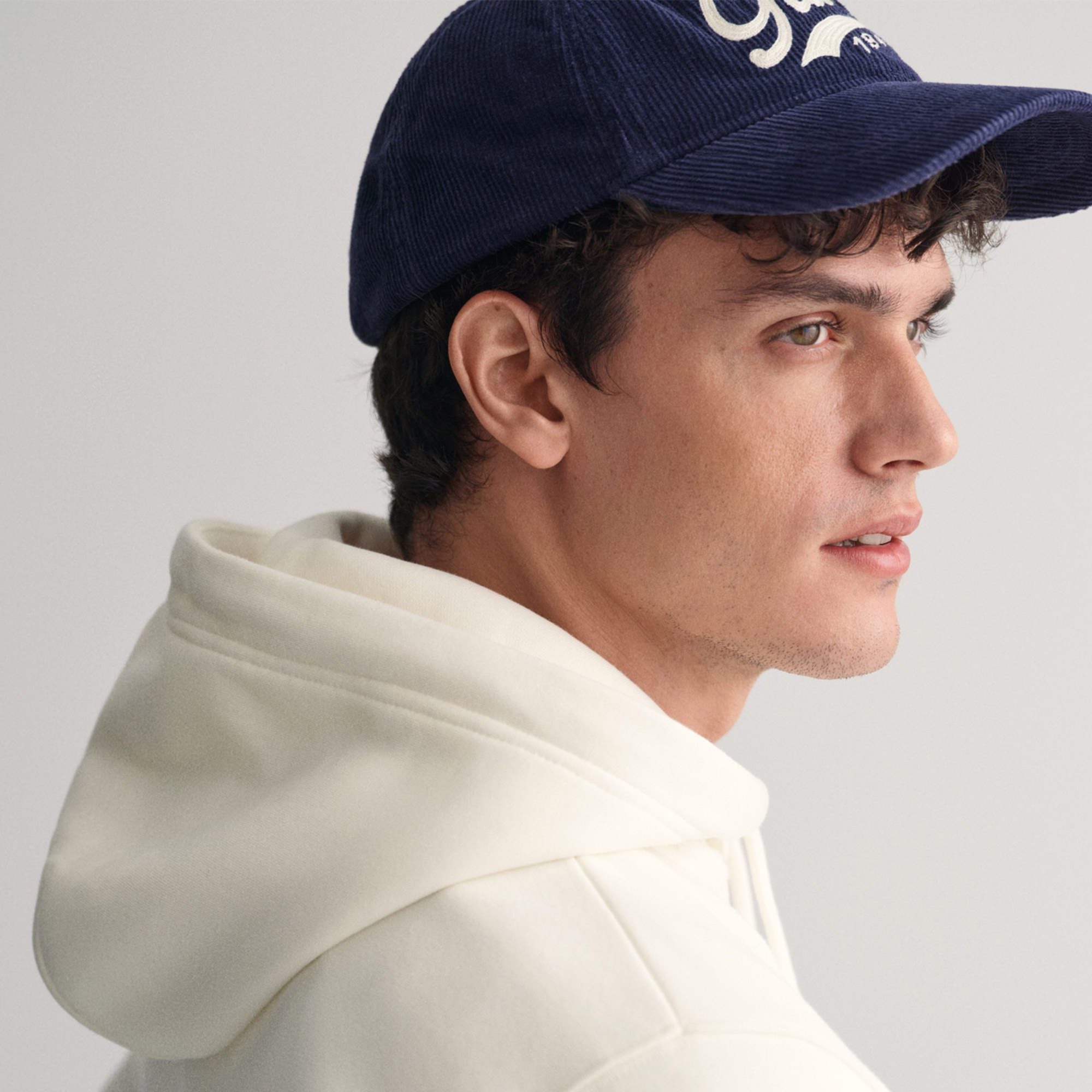 GANT Erkek Krem Regular Fit Kapüşonlu Sweatshirt