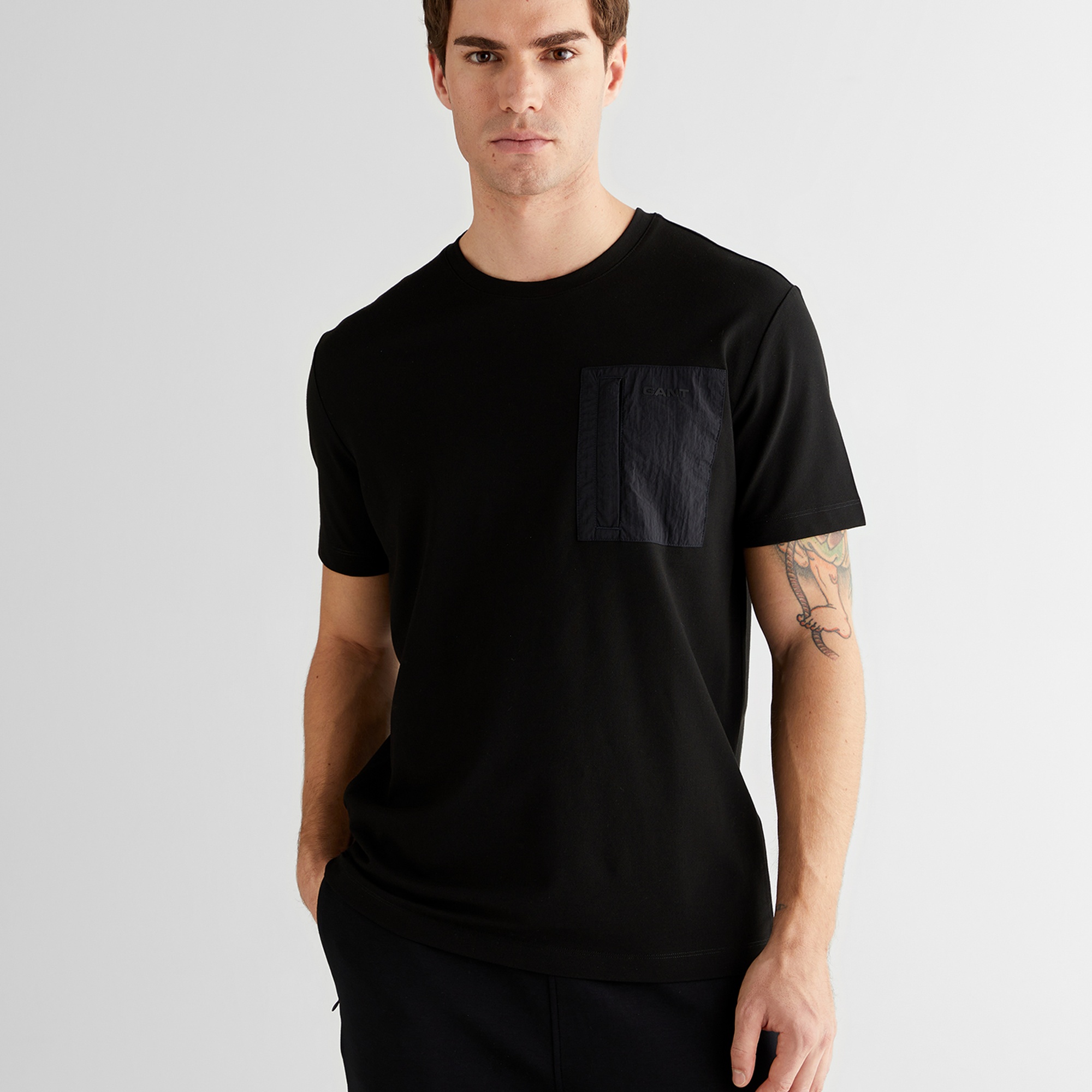 GANT Erkek Siyah Regular Fit Bisiklet Yaka T-Shirt