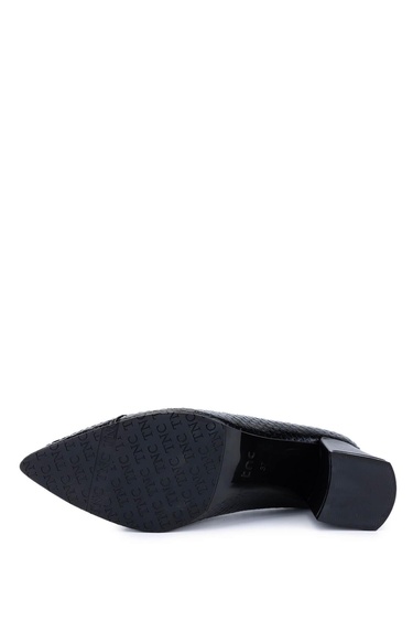  Tamer Tanca Kadın Hakiki Deri Siyah Klasik Ayakkabı