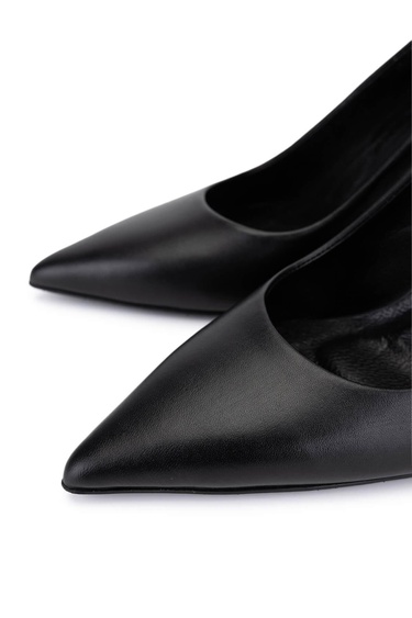  Tamer Tanca Kadın Hakiki Deri Siyah Deri Topuklu Ayakkabı