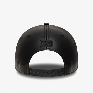  New Era 9Forty M-Crown MLB New York Yankees Unisex Siyah Şapka