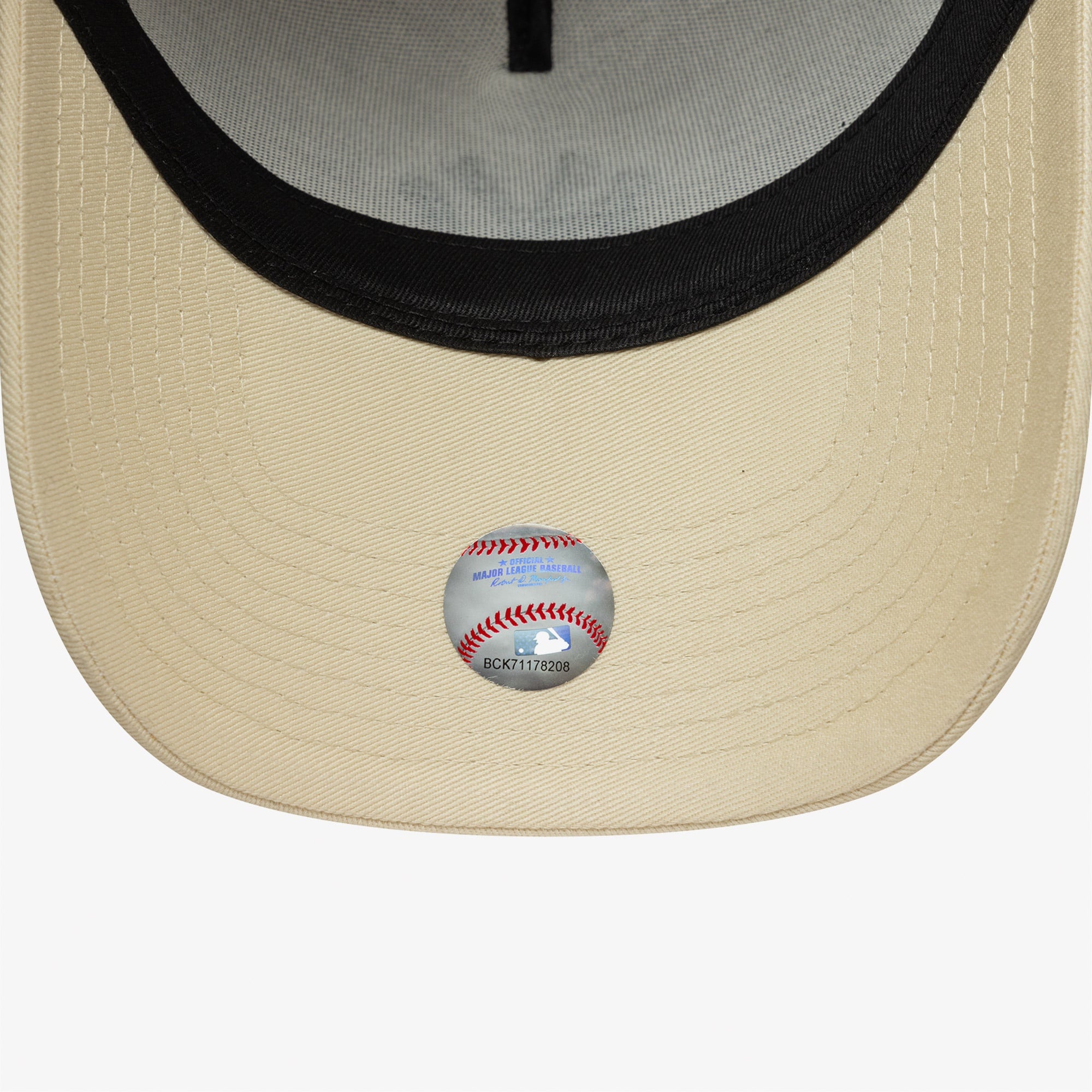 New Era New York Yankees MLB Sidepatch Unisex Krem Şapka