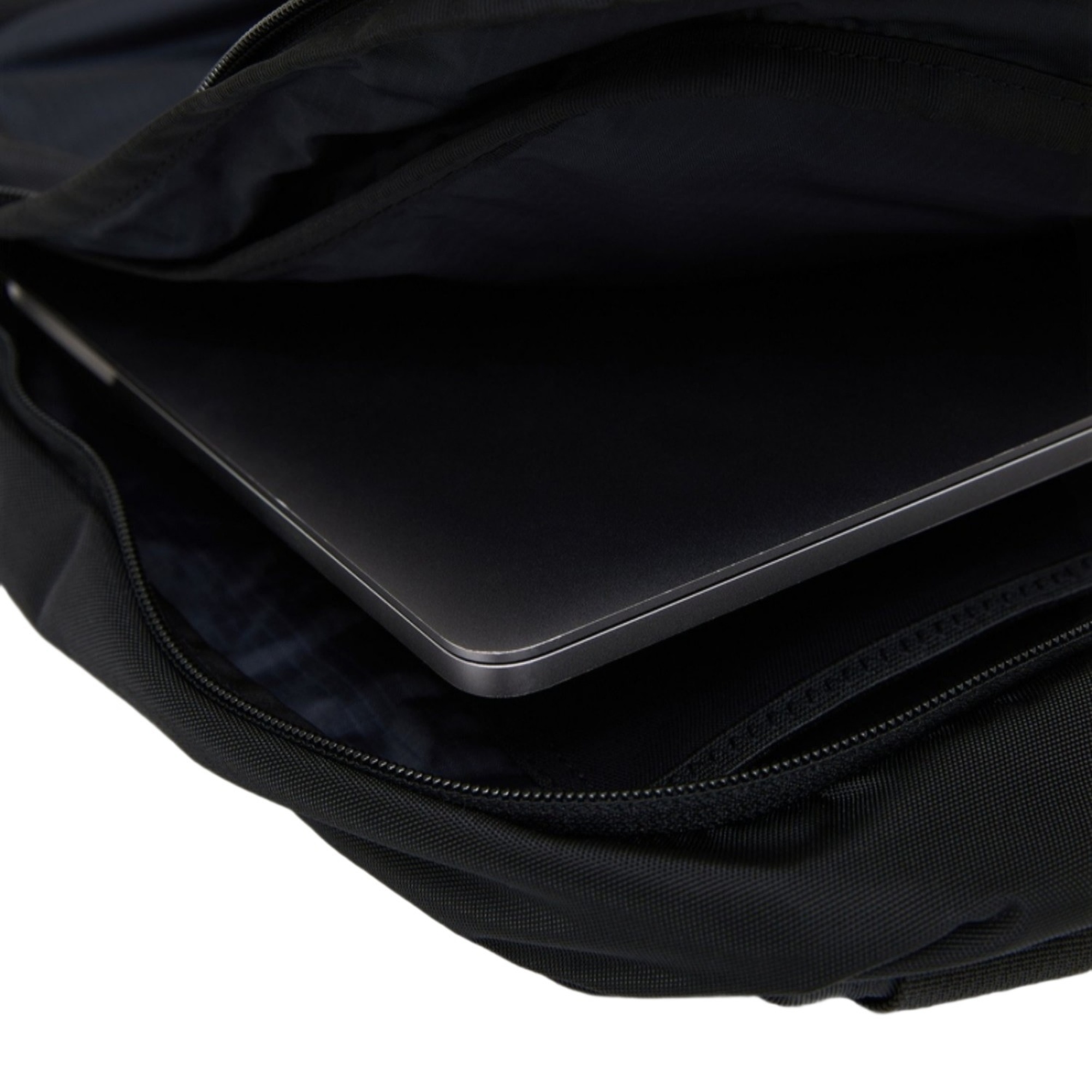 Peak Performance Outdoor Crossbody Bag Unisex Siyah Sırt Çantası