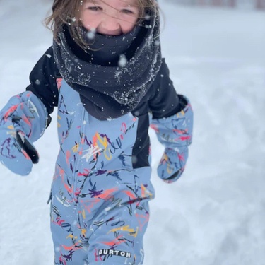  Burton Toddlers' Maven 2L Bib Pants Unisex Çocuk Snowboard Pantolonu