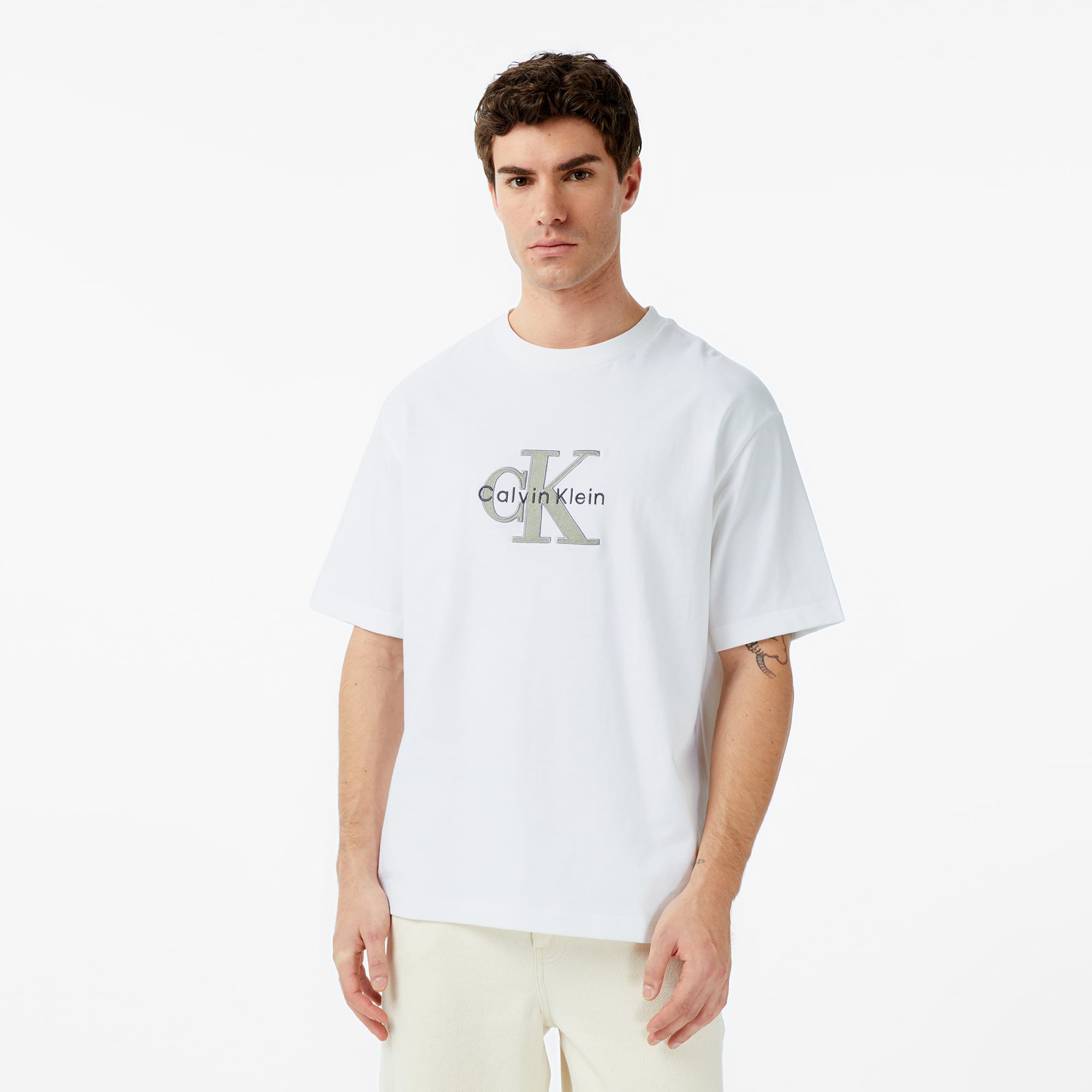  Calvin Klein Tricolor Monologo Graphic Erkek Beyaz T-Shirt