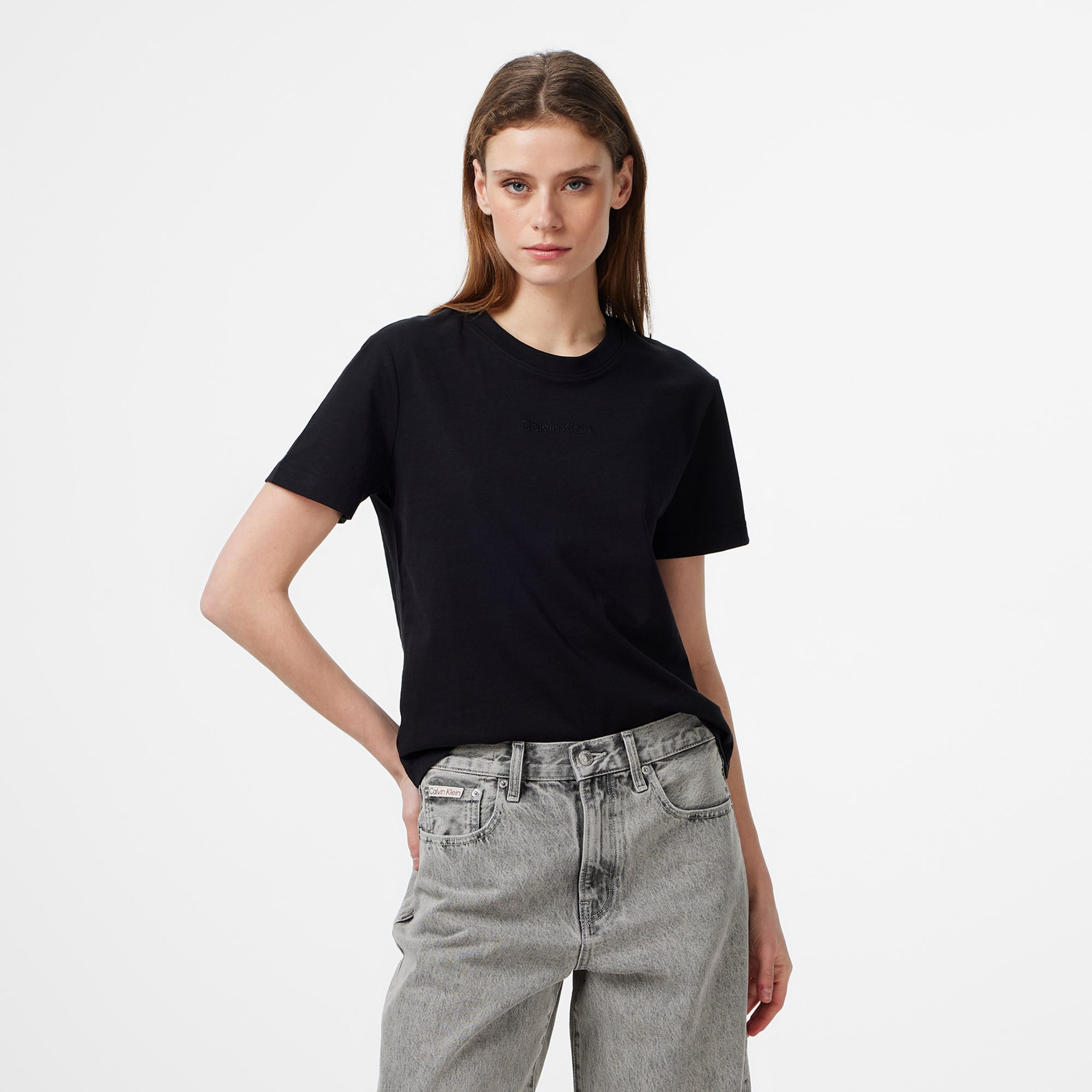 Calvin Klein Classic 20S Logo Grap Kadın Siyah T-Shirt