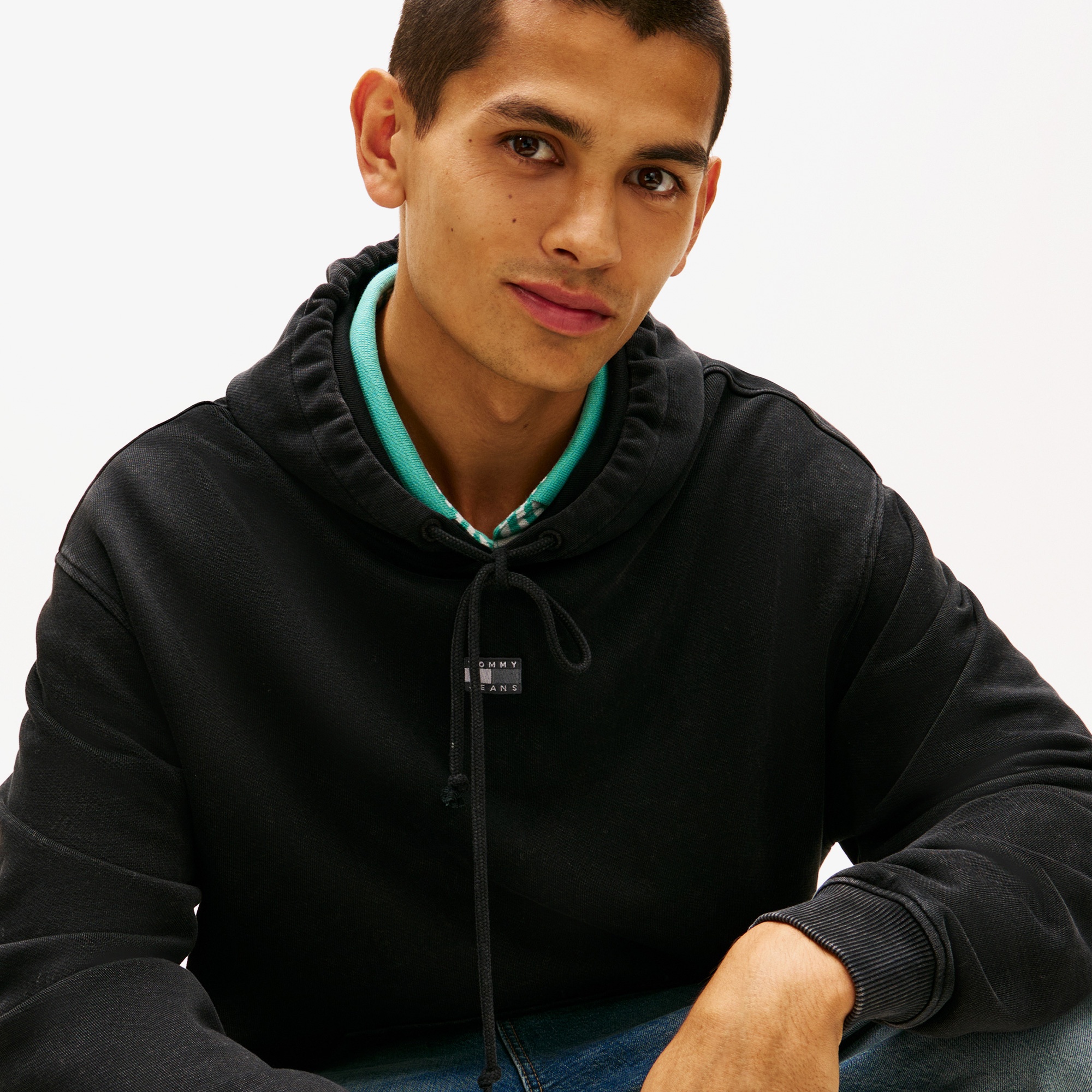 Tommy Hilfiger Relaxed Overdyed Flag Hood Erkek Siyah Sweatshirt