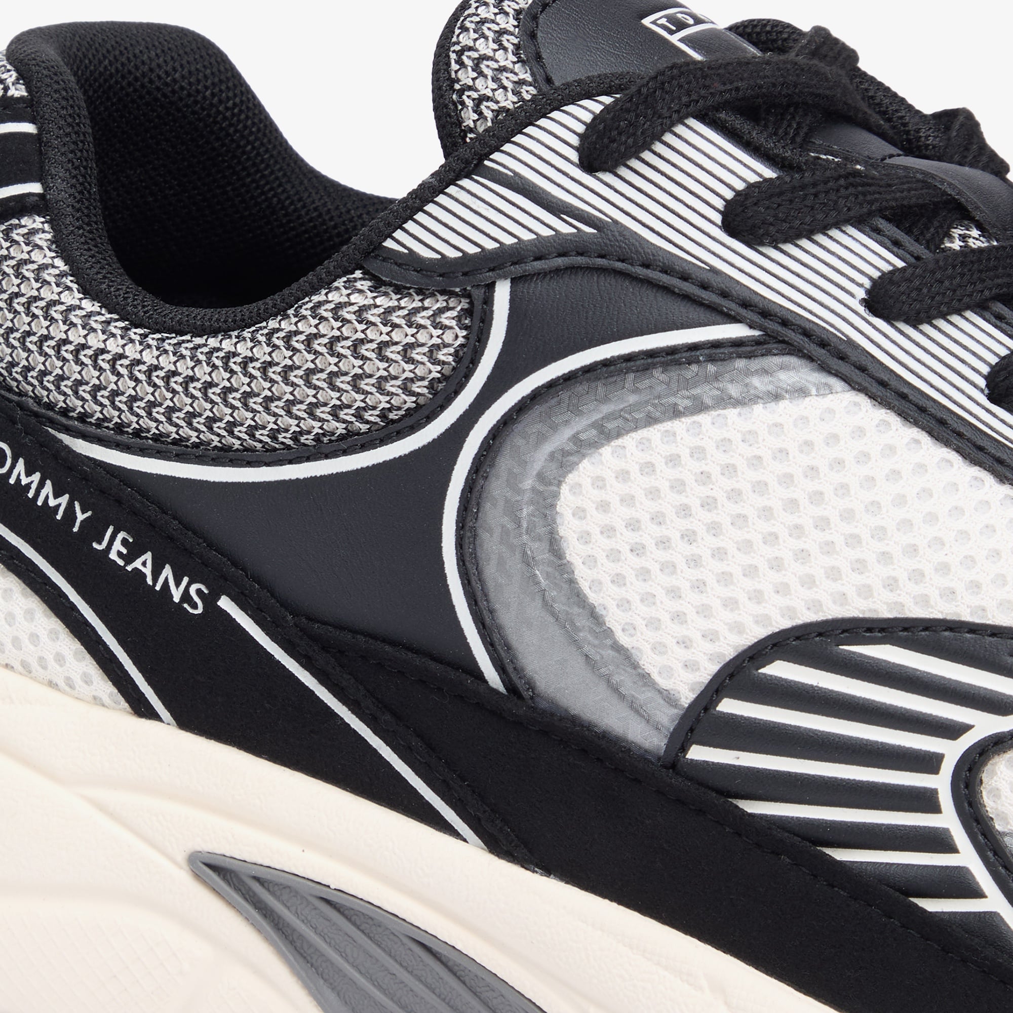 Tommy Hilfiger Archive '26 Erkek Siyah Spor Ayakkabı