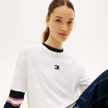  Tommy Hilfiger Bxy Badge Kadın Beyaz T-Shirt