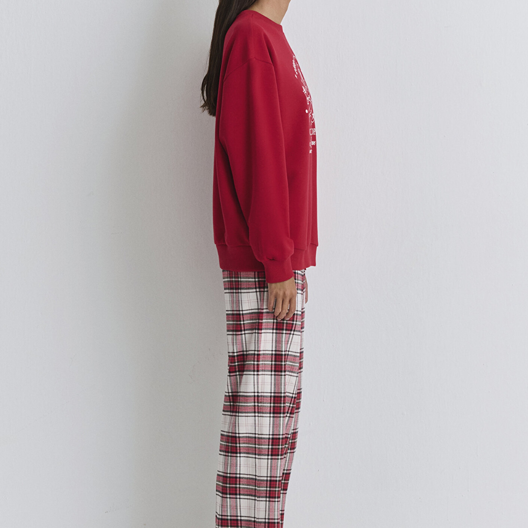 Mavi Yılbaşı Temalı Kırmızı Sweatshirt 1S10507-70390