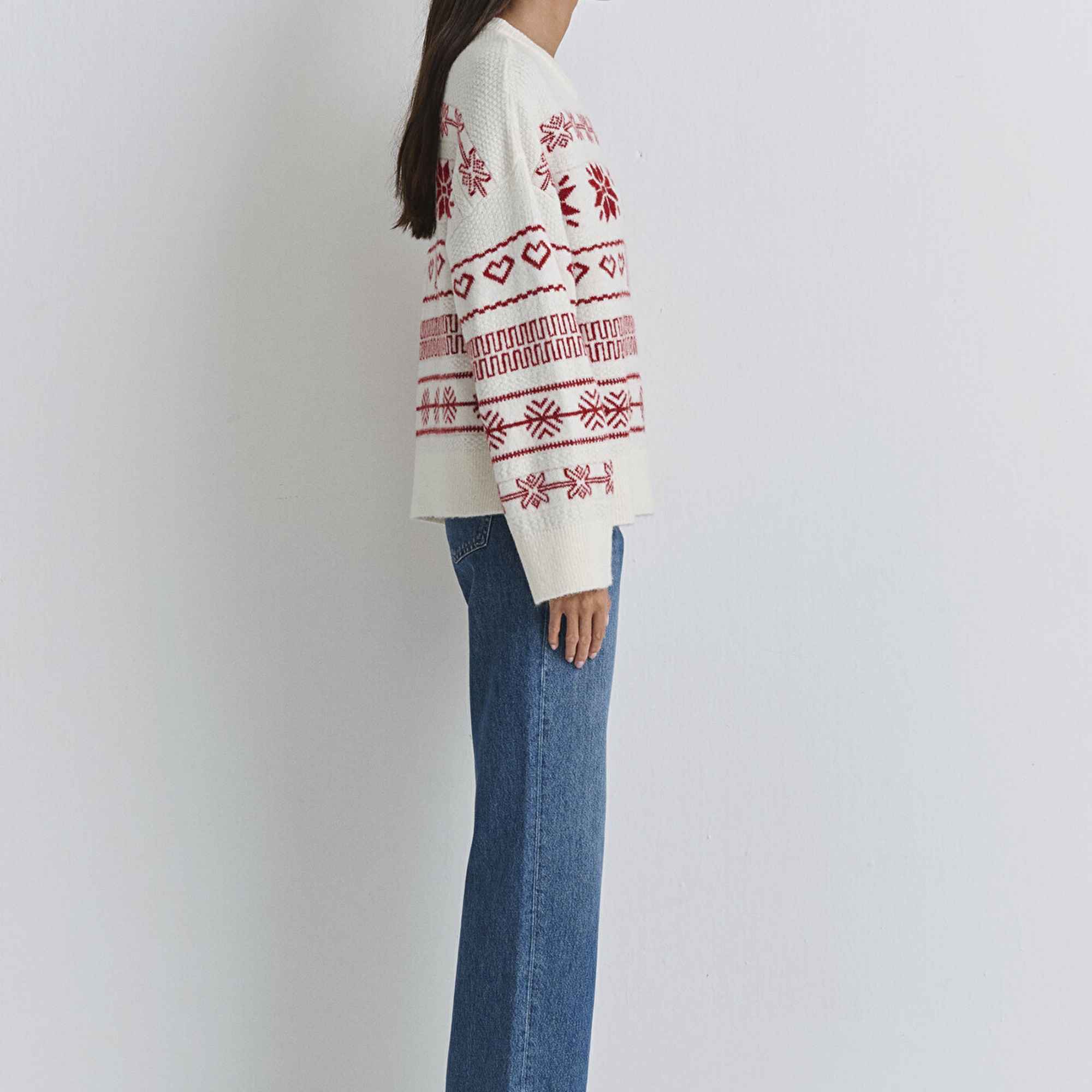 Mavi Yılbaşı Temalı Ekru Kazak Oversize / Geniş Kesim 1710804-70057