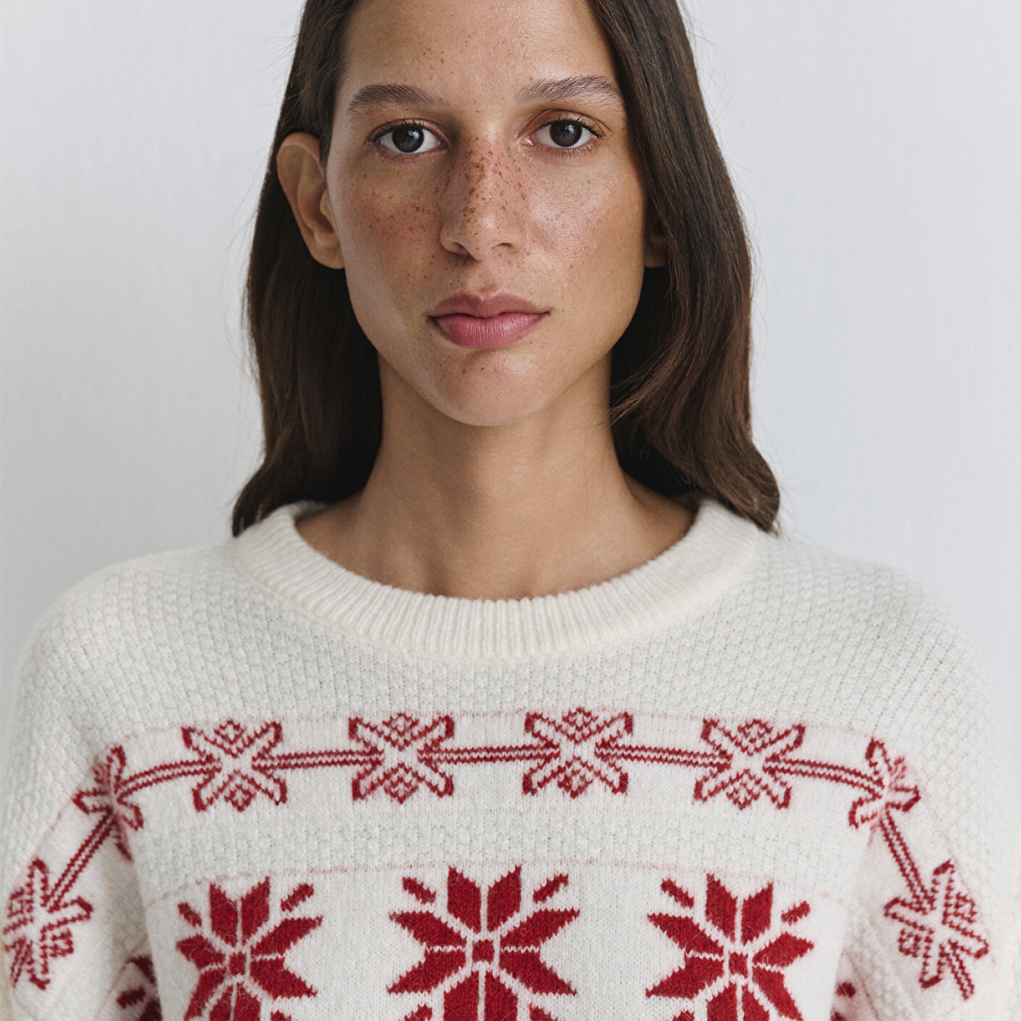 Mavi Yılbaşı Temalı Ekru Kazak Oversize / Geniş Kesim 1710804-70057