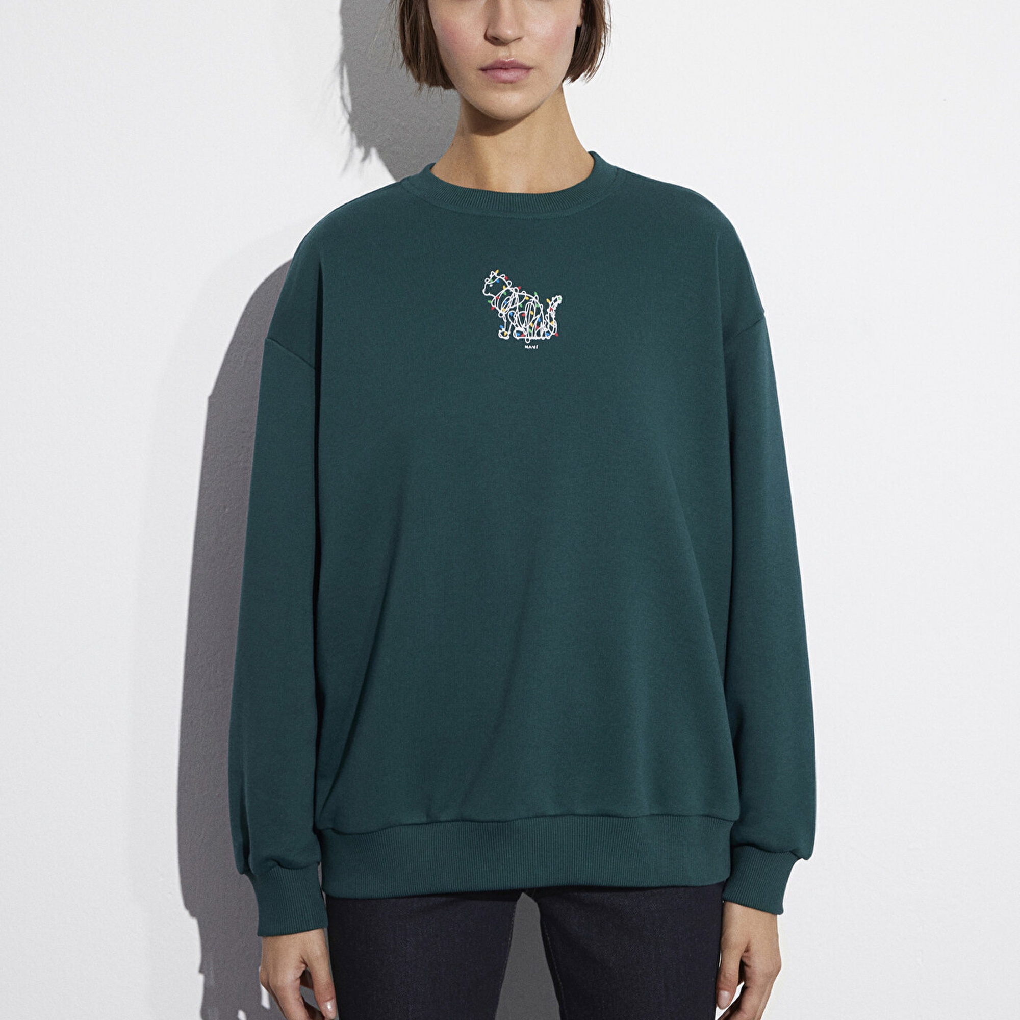 Mavi Yılbaşı Temalı Yeşil Sweatshirt 1S10500-71932