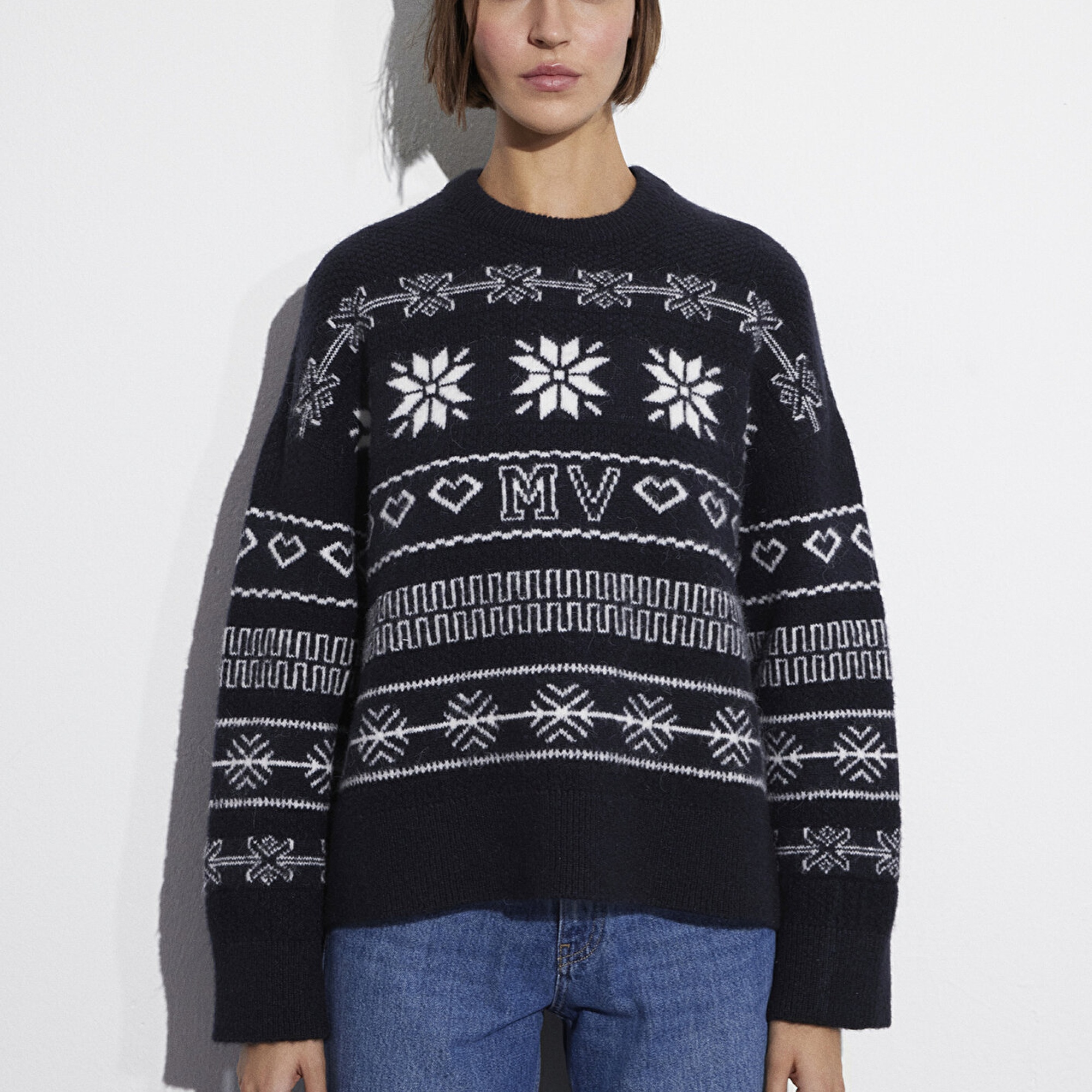 Mavi Yılbaşı Temalı Lacivert Kazak Oversize / Geniş Kesim 1710804-84371