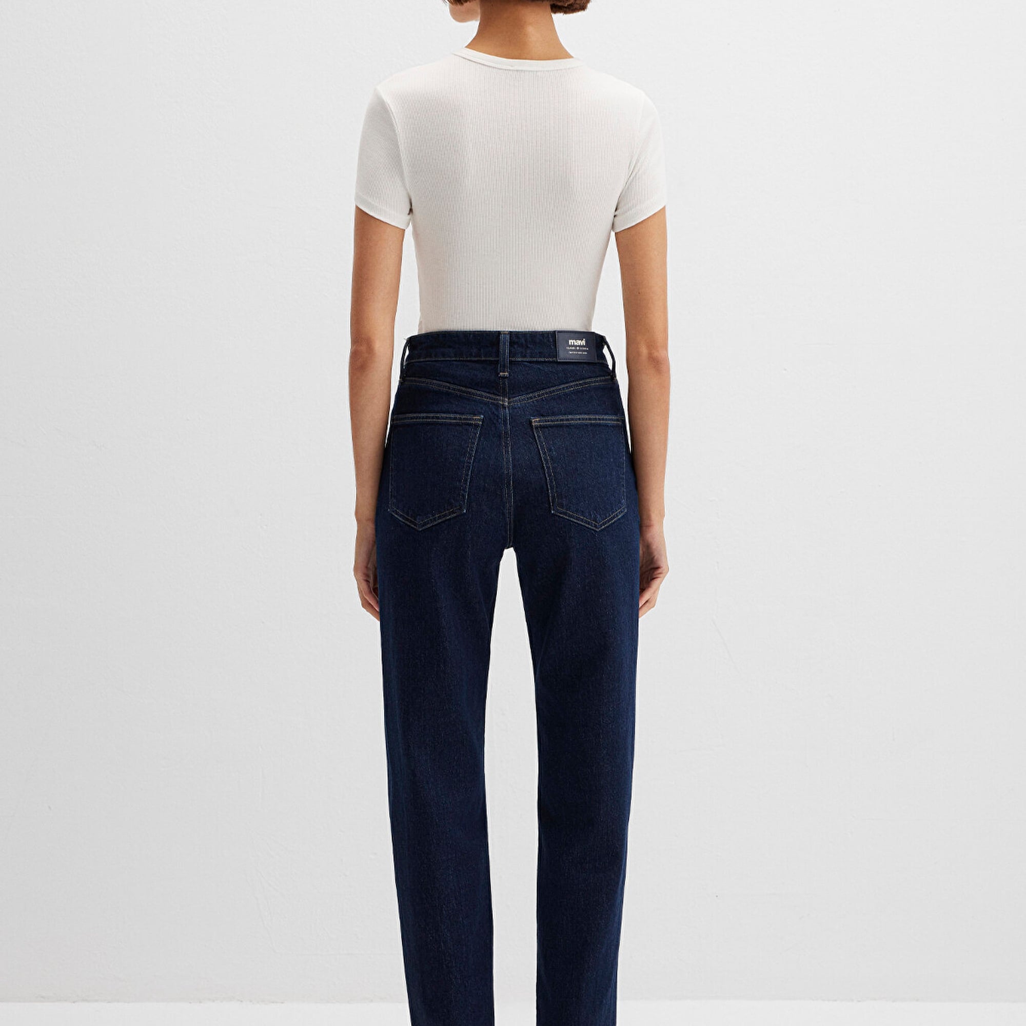 Mavi Sky Classic Denim Rinse Jean Pantolon 1010627-91211