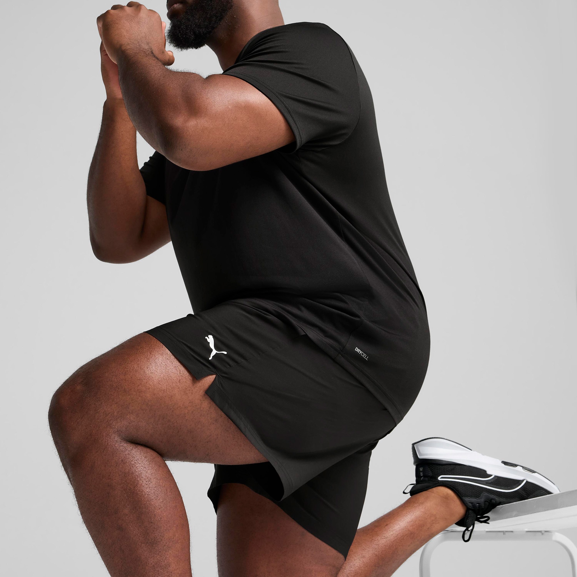 Puma Tad Essentials 5 Woven Erkek Siyah Antrenman Şortu