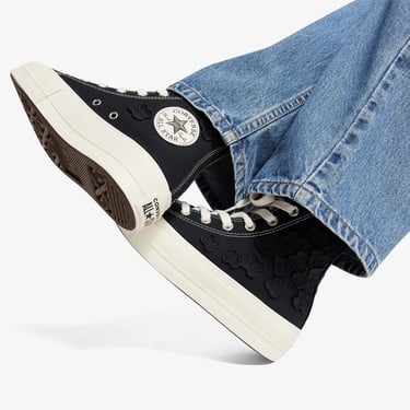  Converse Chuck Taylor All Star Lift 3D Flowers Kadın Siyah Sneaker