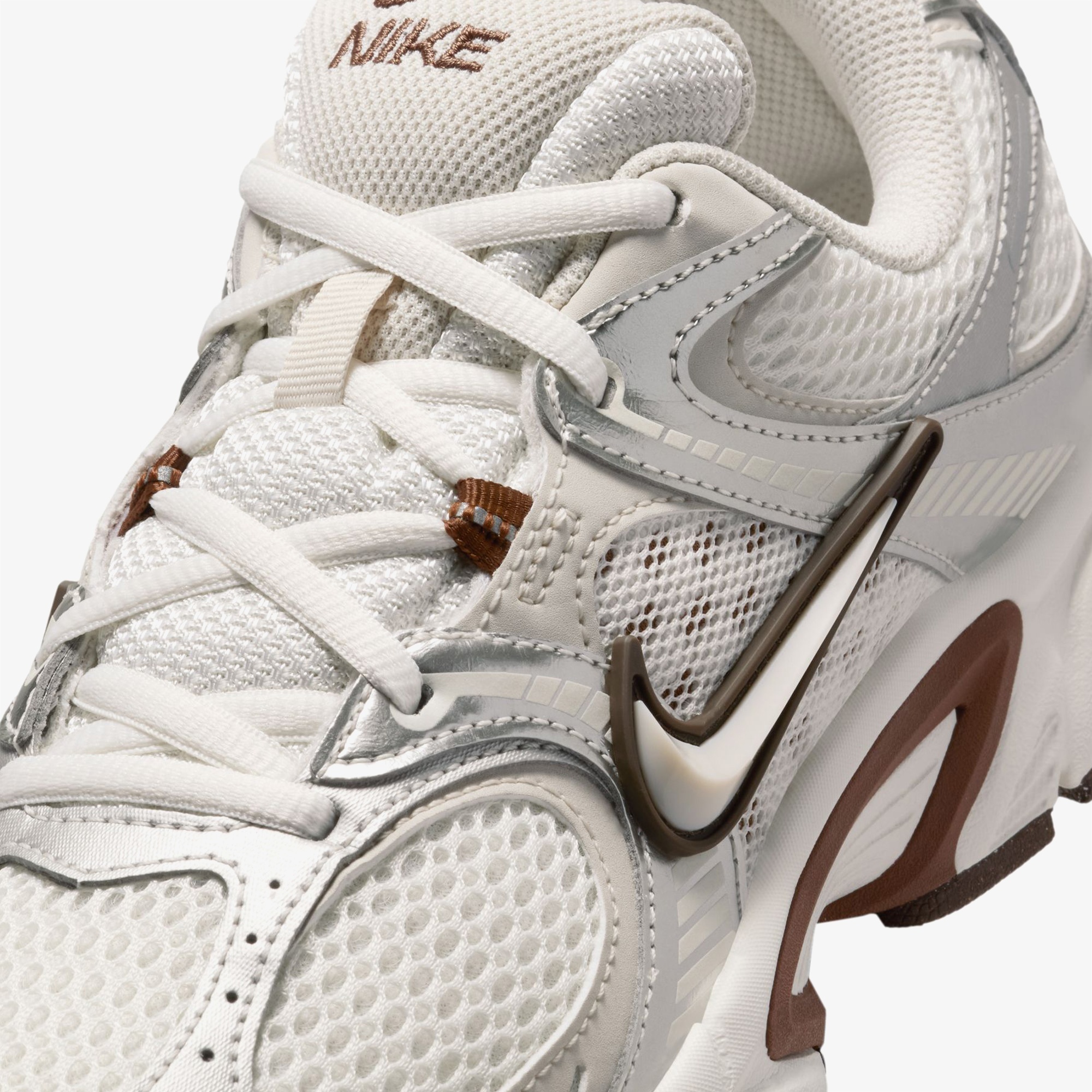 Nike V5 RNR Kadın Bej Günlük Spor Ayakkabı