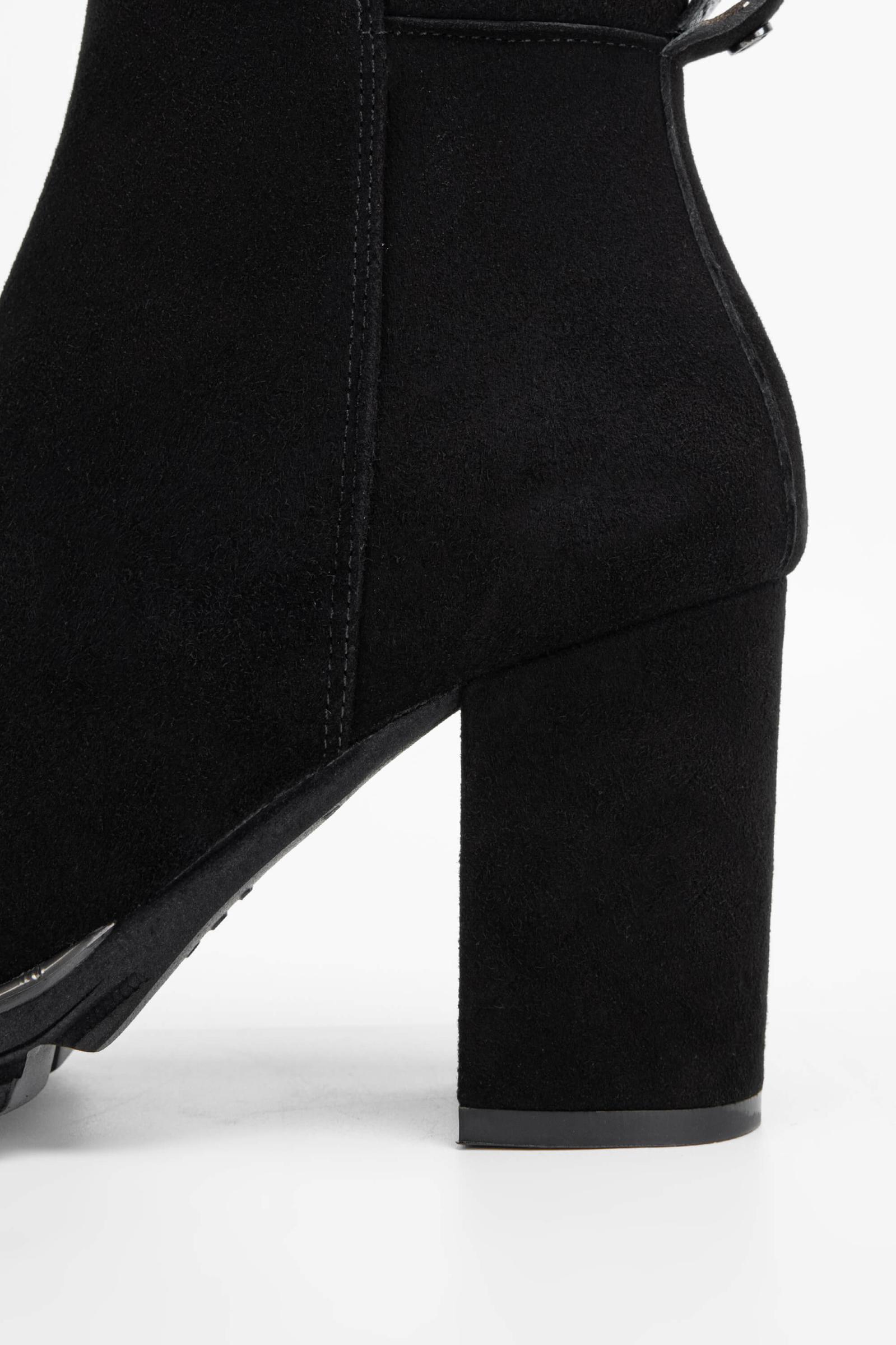 Tamer Tanca Kadın Hakiki Deri Siyah Süet Topuklu Bot