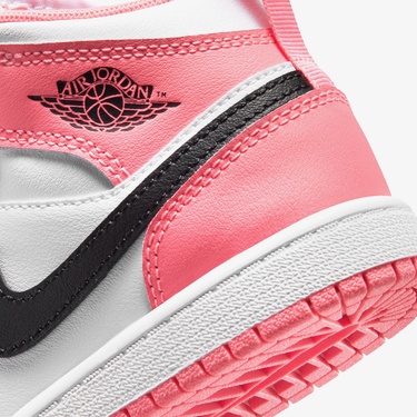  Jordan 1 Mid Çocuk Pembe Spor Ayakkabı