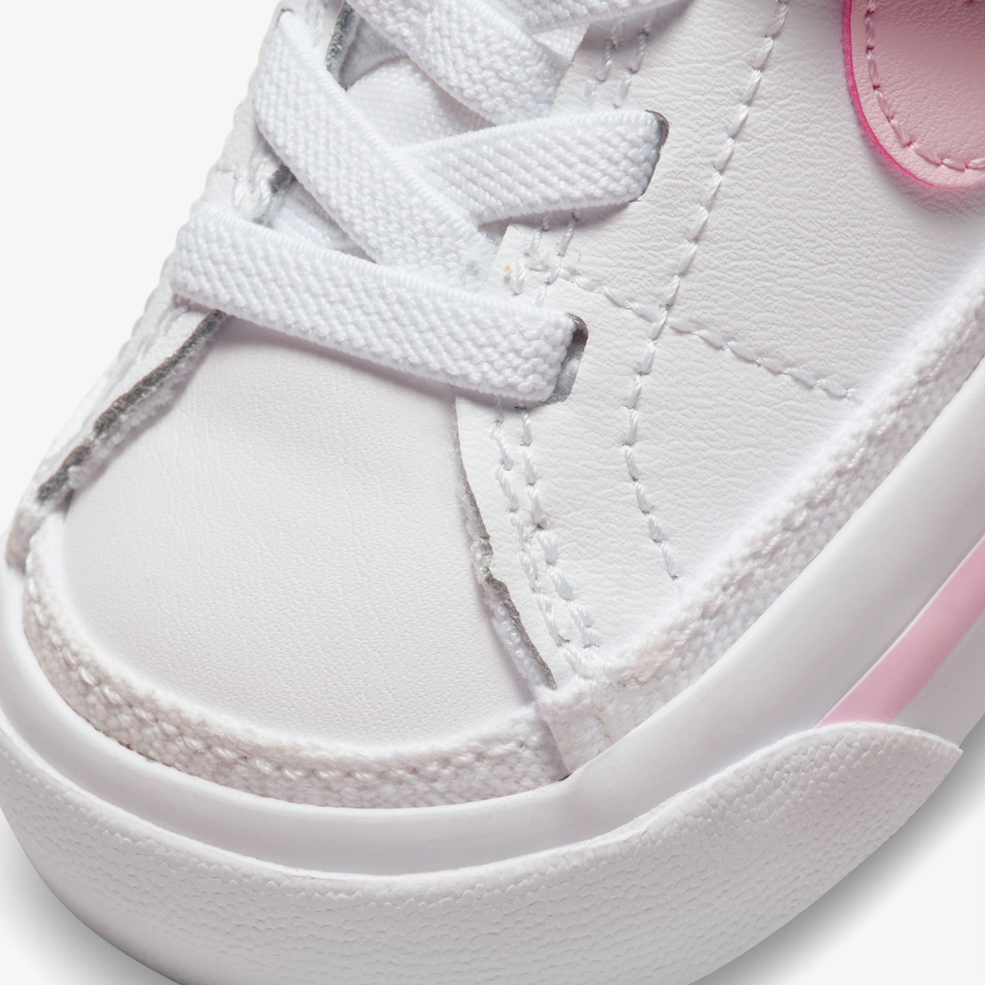 Nike Court Legacy Çocuk Beyaz Spor Ayakkabı