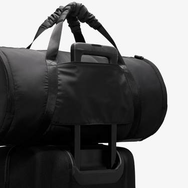  Nike One Unisex Siyah Spor Çantası